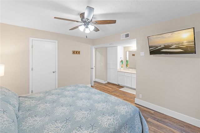 14428 COMPASS St 201, Corpus Christi, TX 78418