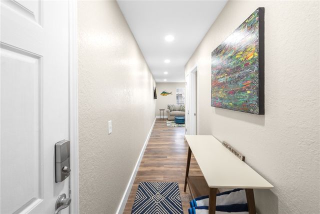 14428 COMPASS St 201, Corpus Christi, TX 78418