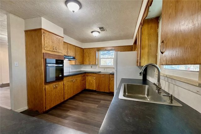 155 Southern Oaks, Somerville, TX 77879