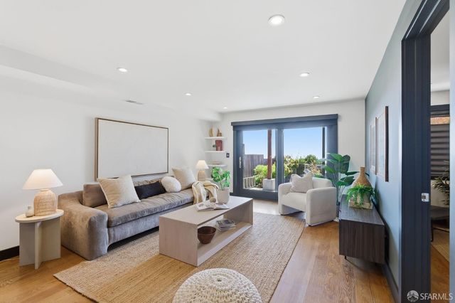 2071 29th Avenue, San Francisco, CA 94116