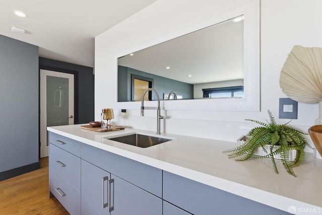 2071 29th Avenue, San Francisco, CA 94116