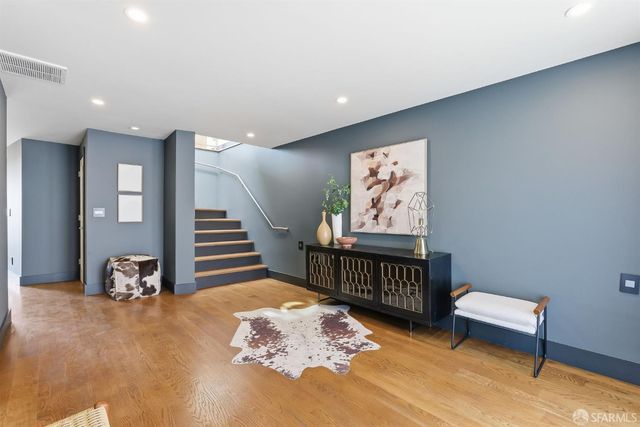 2071 29th Avenue, San Francisco, CA 94116