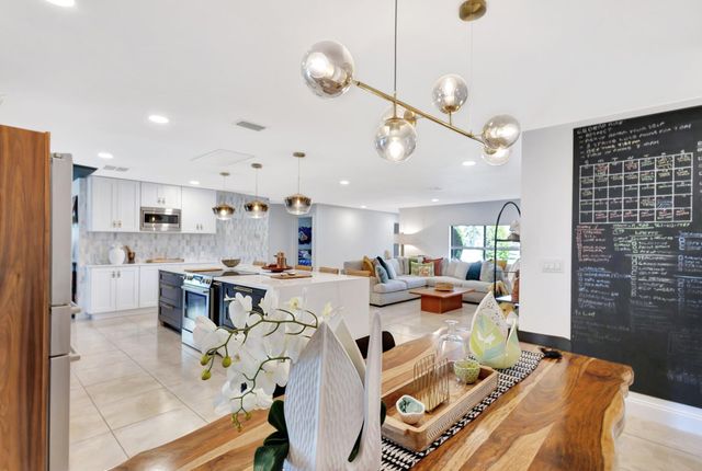 932 Evergreen Drive, North Palm Beach, FL 33408