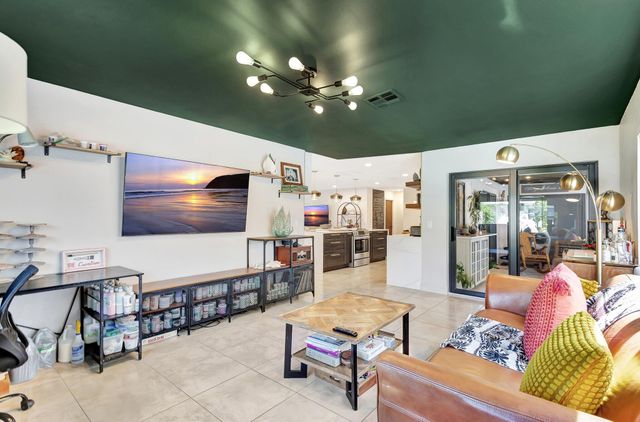 932 Evergreen Drive, North Palm Beach, FL 33408