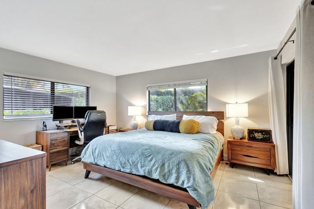 932 Evergreen Drive, North Palm Beach, FL 33408