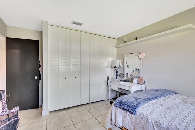 932 Evergreen Drive, North Palm Beach, FL 33408