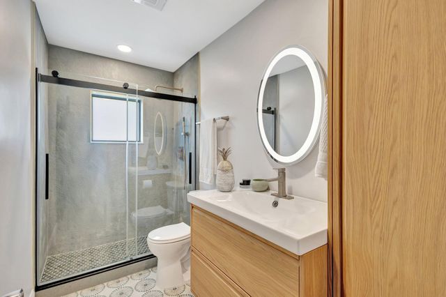 932 Evergreen Drive, North Palm Beach, FL 33408