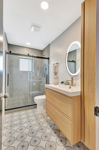 932 Evergreen Drive, North Palm Beach, FL 33408