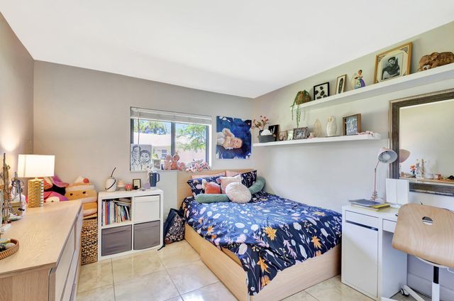 932 Evergreen Drive, North Palm Beach, FL 33408