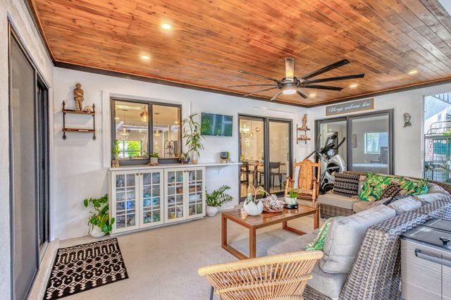 932 Evergreen Drive, North Palm Beach, FL 33408