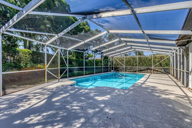 932 Evergreen Drive, North Palm Beach, FL 33408