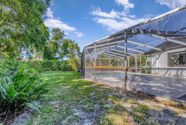 932 Evergreen Drive, North Palm Beach, FL 33408