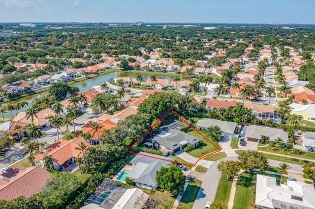 932 Evergreen Drive, North Palm Beach, FL 33408