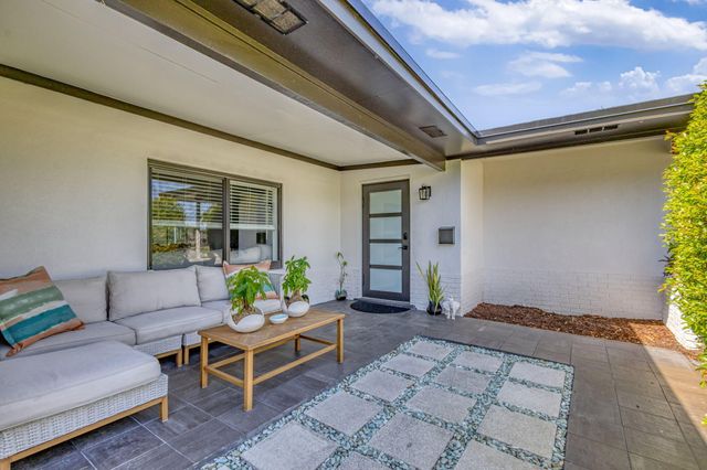 932 Evergreen Drive, North Palm Beach, FL 33408