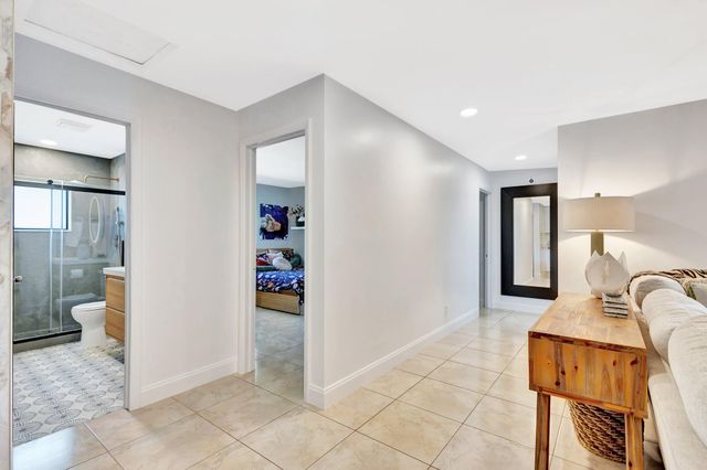 932 Evergreen Drive, North Palm Beach, FL 33408