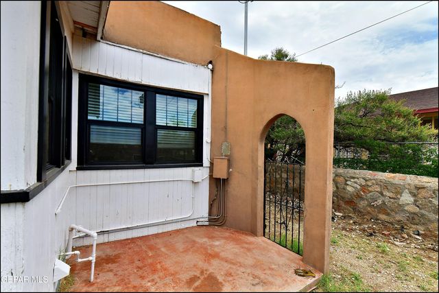 2906 WHEELING Avenue, El Paso, TX 79930