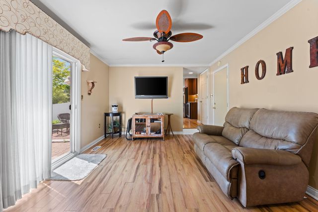 534 Forestbrooke Court, Saline, MI 48176