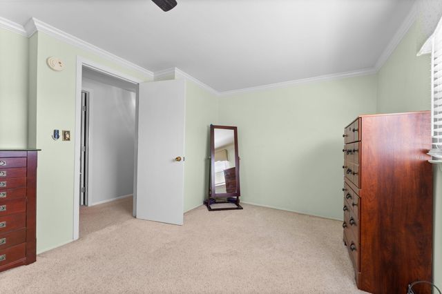534 Forestbrooke Court, Saline, MI 48176