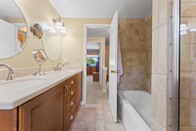 534 Forestbrooke Court, Saline, MI 48176