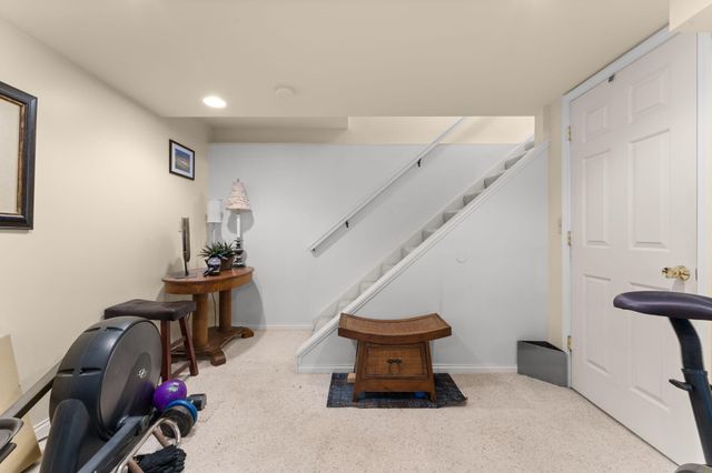 534 Forestbrooke Court, Saline, MI 48176