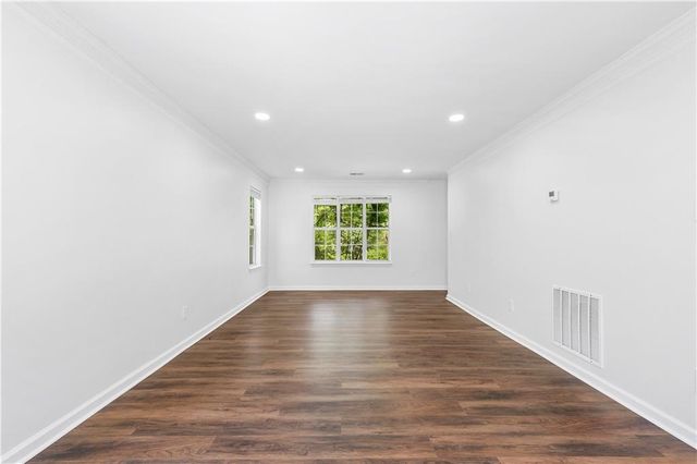 11255 Abbotts Station Drive, Duluth, GA 30097