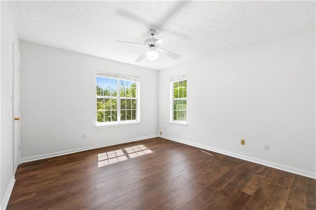 11255 Abbotts Station Drive, Duluth, GA 30097
