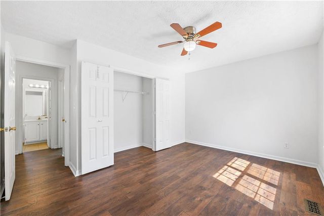 11255 Abbotts Station Drive, Duluth, GA 30097