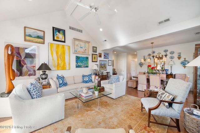 4419 Garden Leaf Dr, Louisville, KY 40241