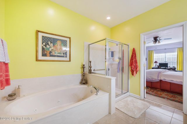 4419 Garden Leaf Dr, Louisville, KY 40241