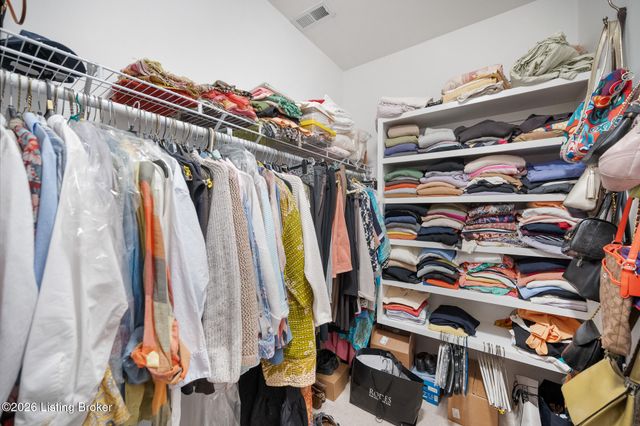 4419 Garden Leaf Dr, Louisville, KY 40241