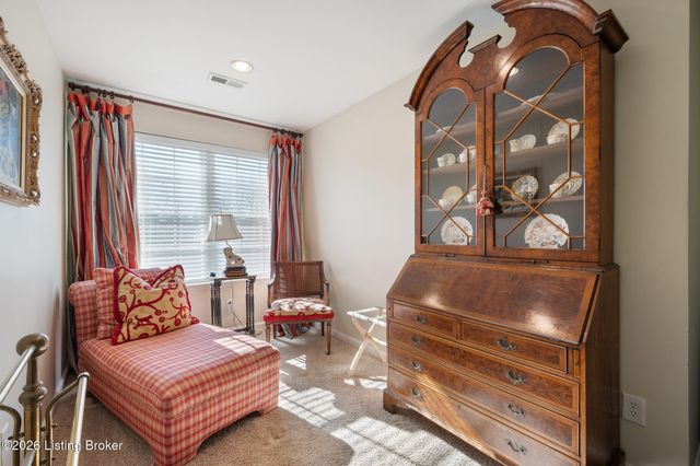 4419 Garden Leaf Dr, Louisville, KY 40241