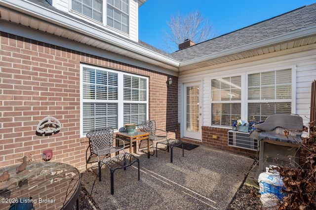 4419 Garden Leaf Dr, Louisville, KY 40241