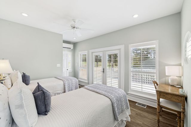 140 Masters Court, Santa Rosa Beach, FL 32459