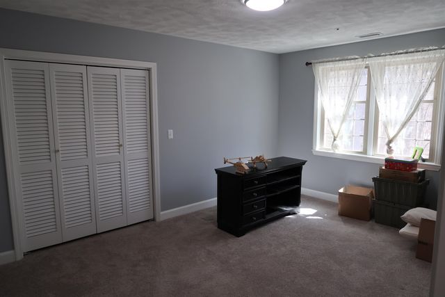 29 Lexington Drive, Atkinson, NH 03811