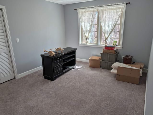 29 Lexington Drive, Atkinson, NH 03811