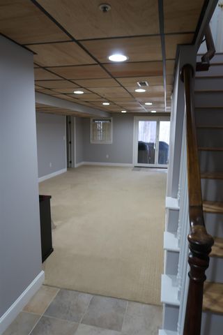 29 Lexington Drive, Atkinson, NH 03811