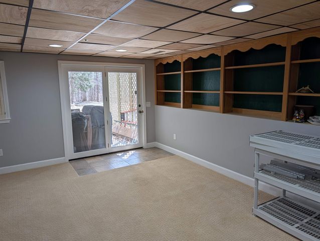 29 Lexington Drive, Atkinson, NH 03811