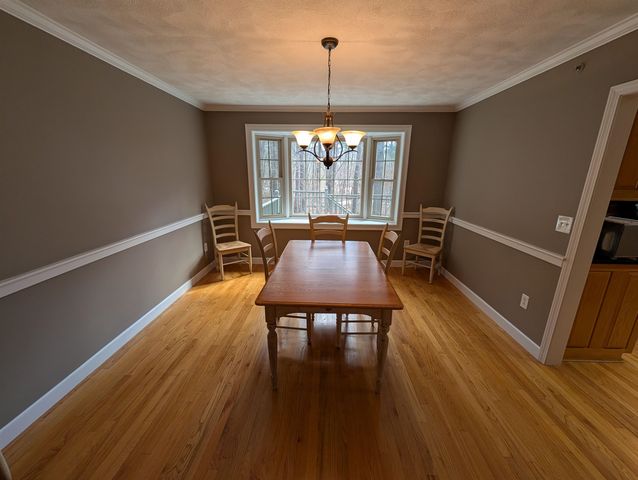 29 Lexington Drive, Atkinson, NH 03811