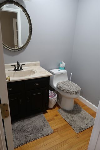 29 Lexington Drive, Atkinson, NH 03811