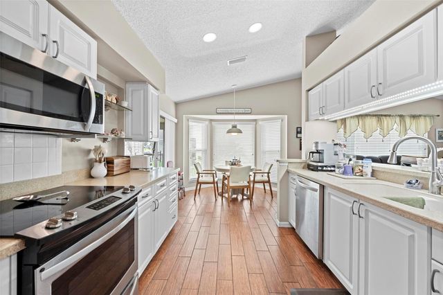 2552 CRYSTAL LAKE DRIVE, Spring Hill, FL 34606