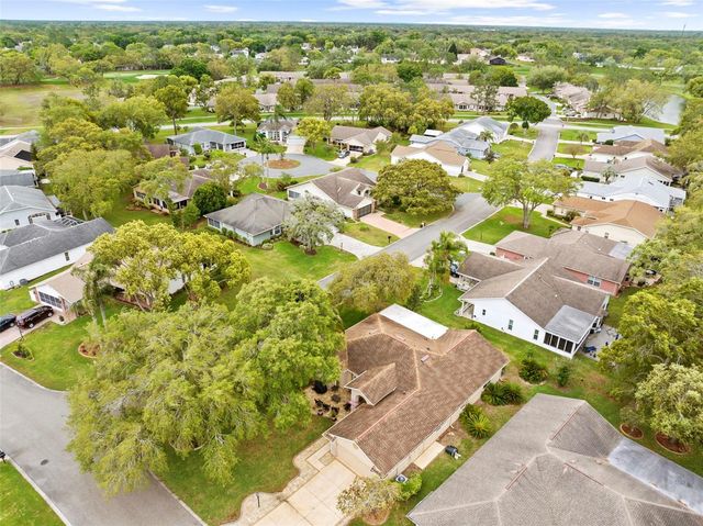 2552 CRYSTAL LAKE DRIVE, Spring Hill, FL 34606