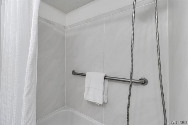 158 Overbrook Avenue, Tonawanda, NY 14150