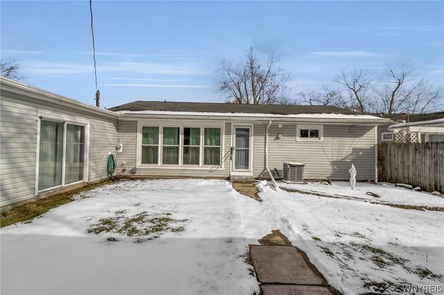 158 Overbrook Avenue, Tonawanda, NY 14150