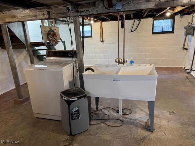 642 Marguerite Avenue, Cuyahoga Falls, OH 44221