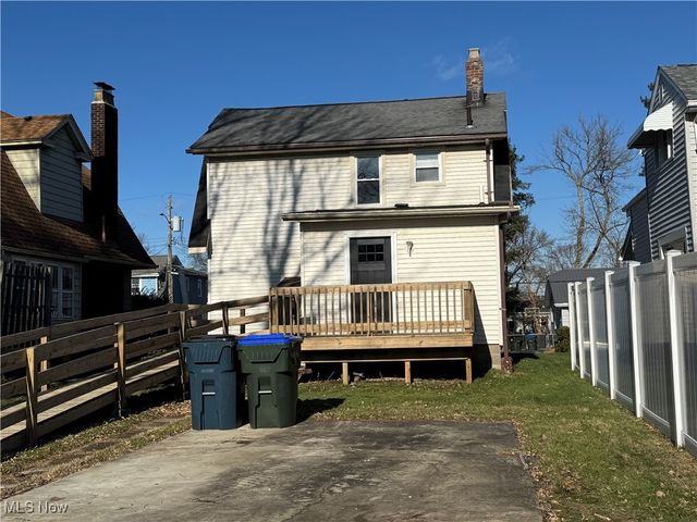 642 Marguerite Avenue, Cuyahoga Falls, OH 44221