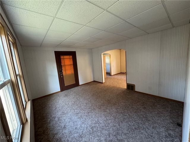 642 Marguerite Avenue, Cuyahoga Falls, OH 44221