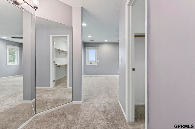 1113 Grenoble Drive, Bellevue, NE 68123