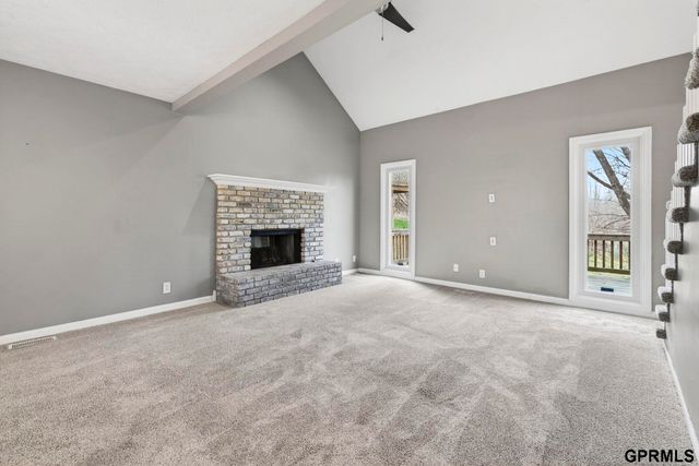 1113 Grenoble Drive, Bellevue, NE 68123