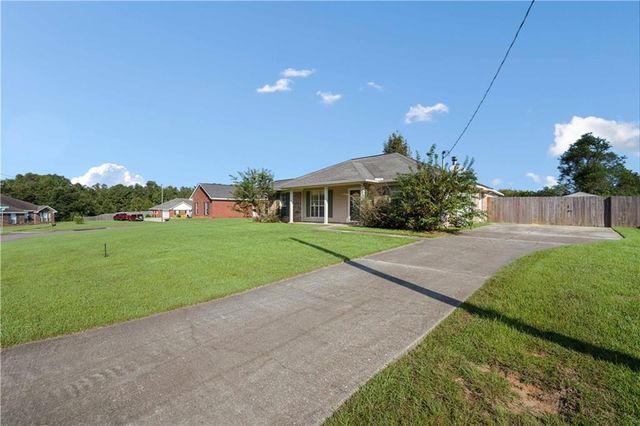 13340 Copeland Island Drive S, Mobile, AL 36695