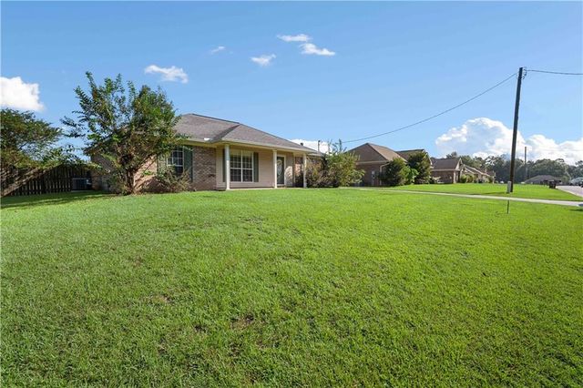 13340 Copeland Island Drive S, Mobile, AL 36695